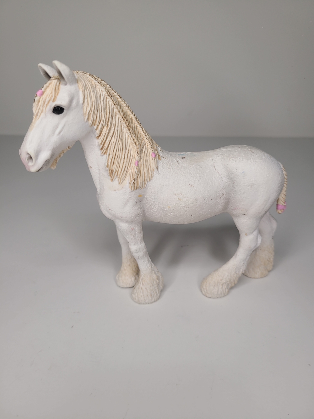 Schleich Shire Mare Horse White Braided Pink Ribbons Retired 13735 2012